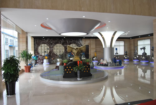 �Ϻ������y�T�S���k����ǣ�һ��չ�d��