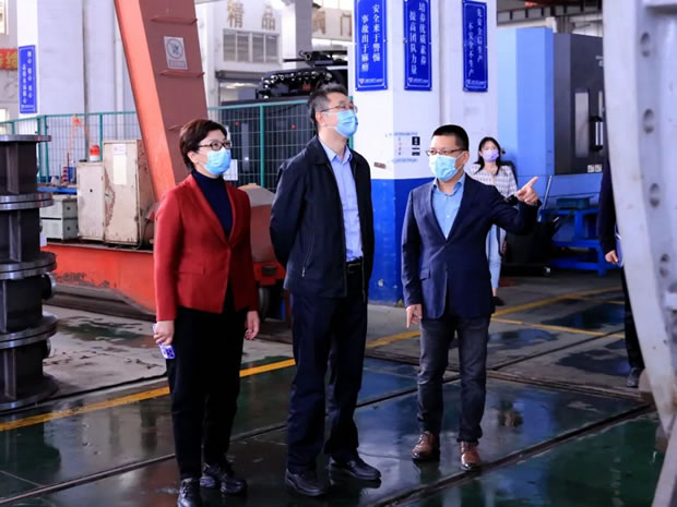 嘉定區(qū)委副書記周文杰蒞臨上海滬工閥門廠開展走訪調(diào)研工作(圖2)